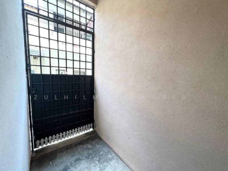 Apartment for Sale at Pinggiran Cempaka, Ampang - Zulhilmi Zakaria - Exterior - PropertyGuru.com.my