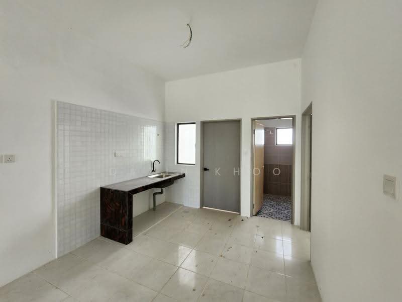 Rumah Teres 2-Tingkat untuk Dijual di Bandar Tasek Idaman (Batu Gajah) - Qazin Khoo - Kitchen - PropertyGuru.com.my