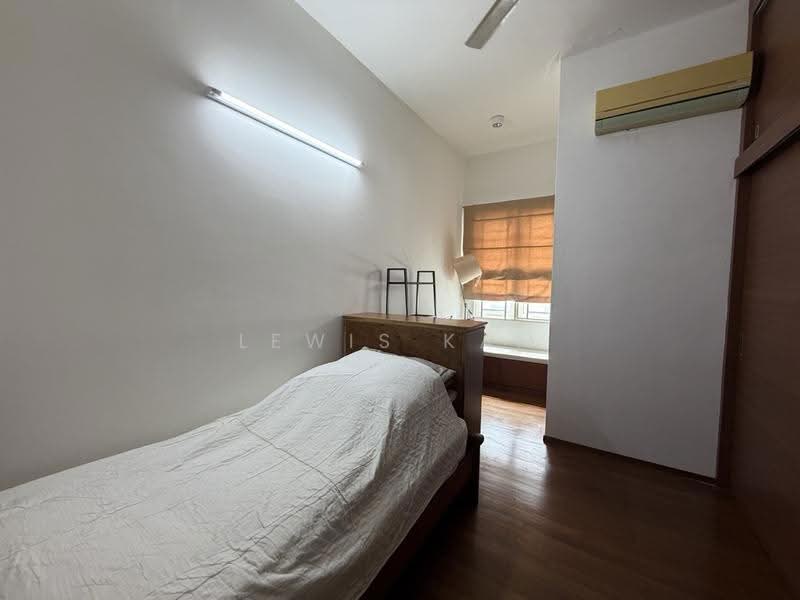 3.5-storey Terraced House for Sale in Tanjung Bungah (Penang) - Lewis Kam - Bedroom - PropertyGuru.com.my