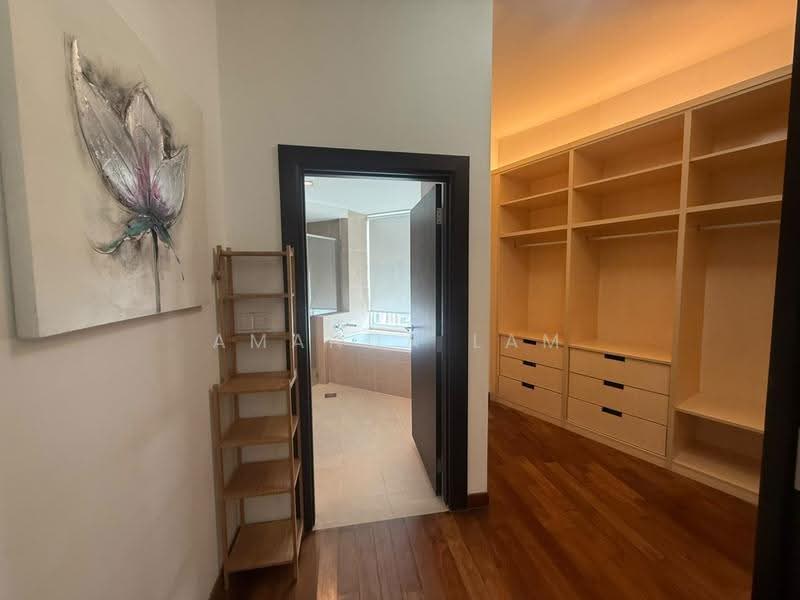 Condominium for Rent at Gurney Paragon - Amanda Lam - Bathroom - PropertyGuru.com.my