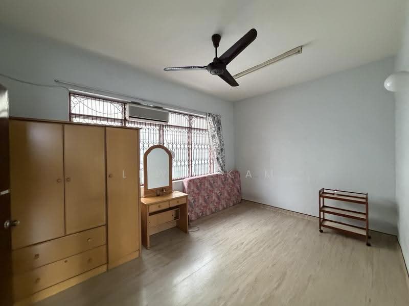 Bungalow House untuk Dijual di Tanjung Bungah (Penang) - Lewis Kam - Bedroom - PropertyGuru.com.my