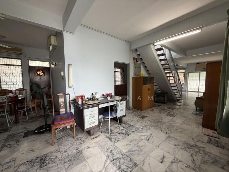 Bungalow House untuk Dijual di Tanjung Bungah (Penang) - Lewis Kam - Living Room - PropertyGuru.com.my