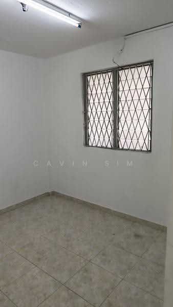 Flat for Sale at Flat Taman Ungku Tun Aminah - Cavin Sim - Interior - PropertyGuru.com.my