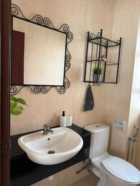 Rumah Teres 3-Tingkat untuk Dijual di Tanjung Bungah (Penang) - Chris Ooi - Bathroom - PropertyGuru.com.my