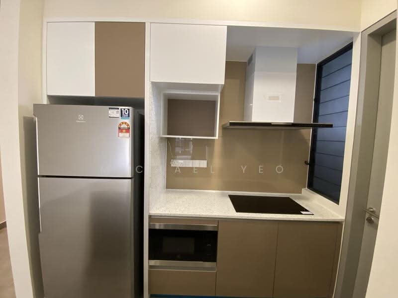 Service Residence for Rent at Millerz Square Serviced Residence - Michael Yeo - Kitchen - PropertyGuru.com.my
