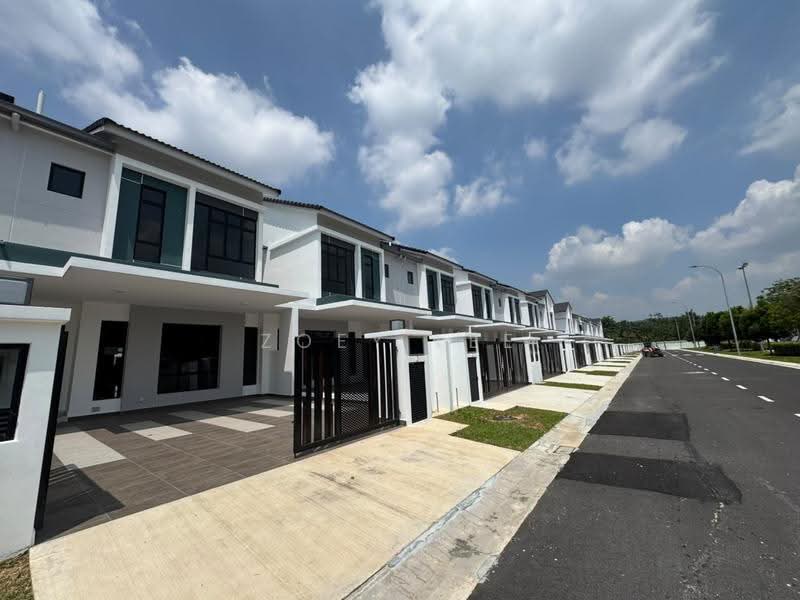 2-storey Terraced House for Sale in Taman Impian Emas (Skudai) - Zoey Lee - Exterior - PropertyGuru.com.my
