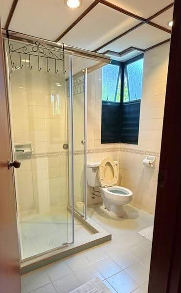 Kondominium untuk Disewa di Bellisa Court - Chris Teoh - Bathroom - PropertyGuru.com.my