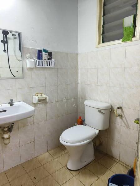 Pangsapuri untuk Disewa di Vista Pinggiran Apartment - Shafiq Muttalib - PropertyGuru.com.my