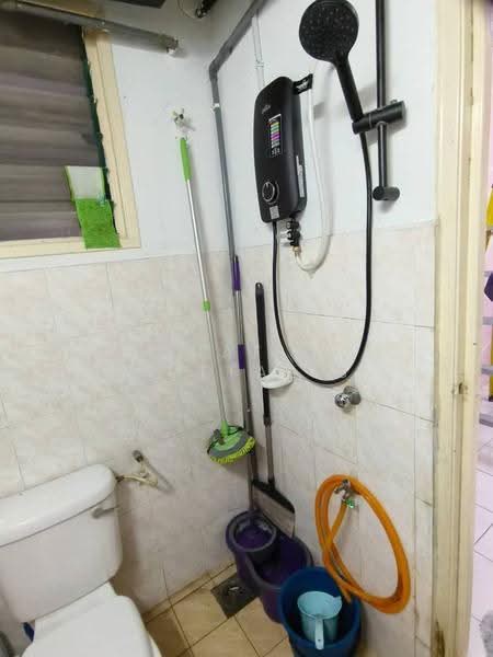 Pangsapuri untuk Disewa di Vista Pinggiran Apartment - Shafiq Muttalib - PropertyGuru.com.my