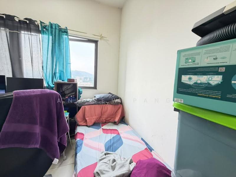 Kediaman Servis untuk Dijual di Seasons Garden Residences - Andrew Pang - Bedroom - PropertyGuru.com.my