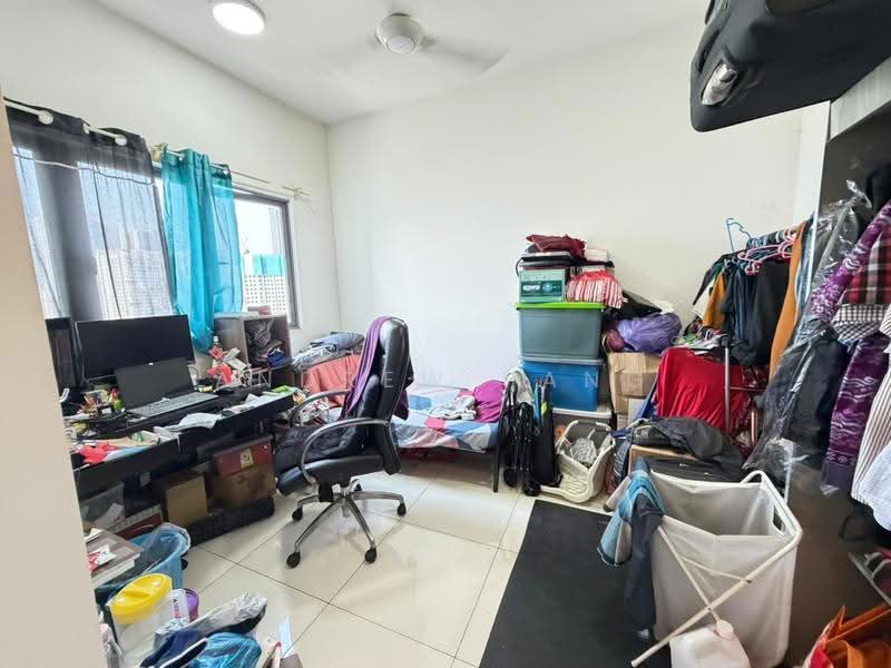 Kediaman Servis untuk Dijual di Seasons Garden Residences - Andrew Pang - Bedroom - PropertyGuru.com.my