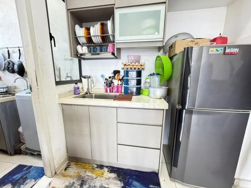 Kediaman Servis untuk Dijual di Seasons Garden Residences - Andrew Pang - Kitchen - PropertyGuru.com.my