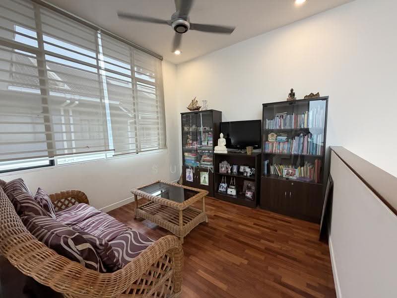 2-storey Terraced House for Sale in Bandar Sungai Long (Selangor) - Sunny Chien - Living Room - PropertyGuru.com.my