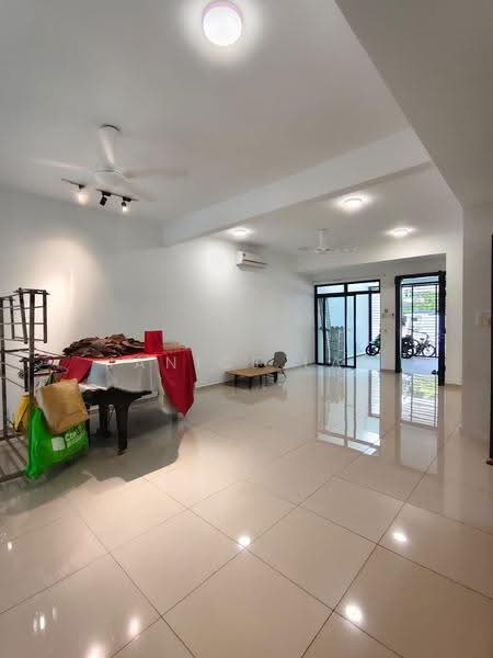 2-storey Terraced House for Sale in Jade Hills (Kajang) - Janice Lau - Living Room - PropertyGuru.com.my