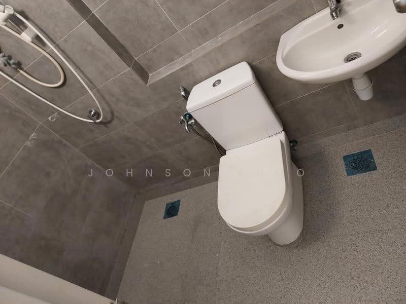 Kediaman Servis untuk Dijual di The New Duo @ Edumetro - Johnson Khoo - Bathroom - PropertyGuru.com.my
