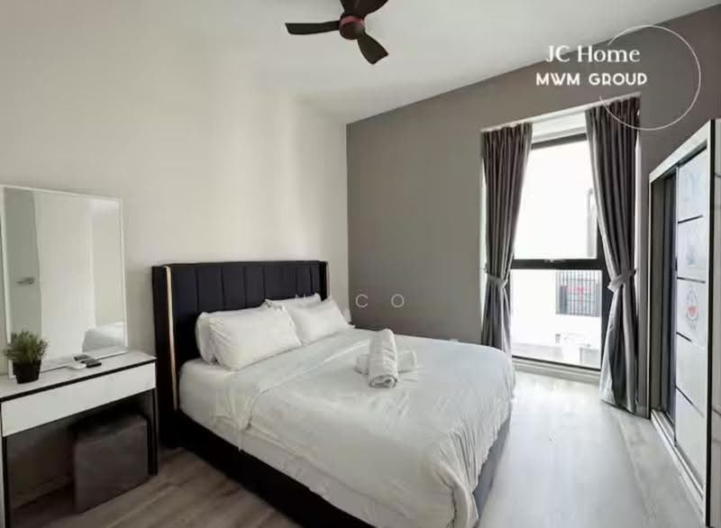Kediaman Servis untuk Dijual di Southkey Mosaic - Nico Chong - Bedroom - PropertyGuru.com.my