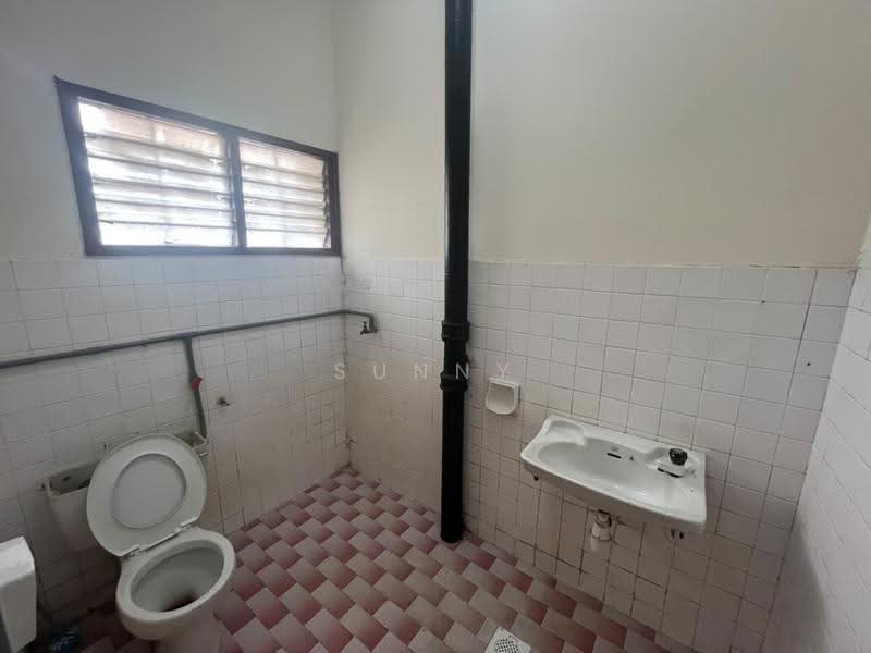 2-storey Terraced House for Rent in Taman Bukit Segar (Cheras) - Sunny Chien - Bathroom - PropertyGuru.com.my