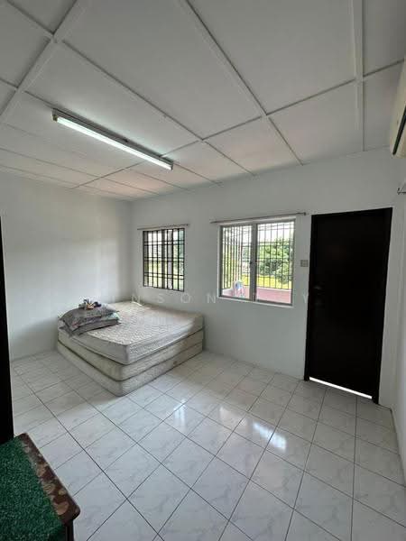 2-storey Terraced House for Sale in Bandar Sungai Long (Selangor) - Winson Tay - Bedroom - PropertyGuru.com.my