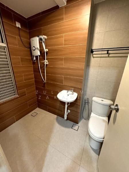 Kondominium untuk Dijual di Riana Green East - Zulhilmi Zakaria - Bathroom - PropertyGuru.com.my