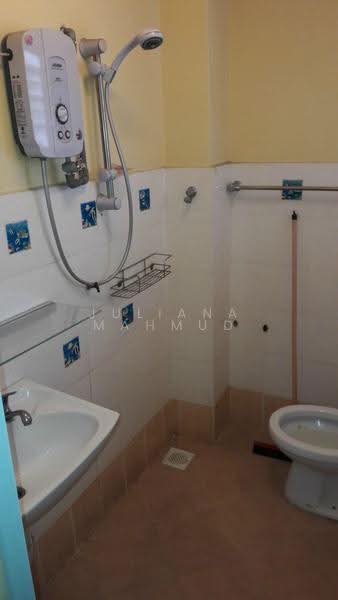 2.5-storey Terraced House for Rent in Subang (Selangor) - Juliana Mahmud - PropertyGuru.com.my
