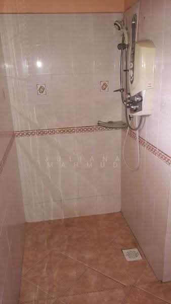 2.5-storey Terraced House for Rent in Subang (Selangor) - Juliana Mahmud - PropertyGuru.com.my