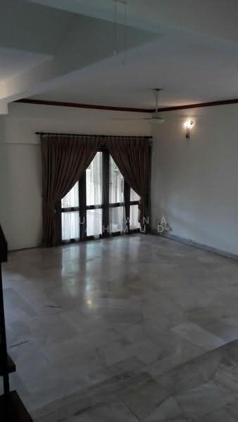 2.5-storey Terraced House for Rent in Subang (Selangor) - Juliana Mahmud - PropertyGuru.com.my