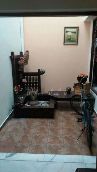 2.5-storey Terraced House for Rent in Subang (Selangor) - Juliana Mahmud - PropertyGuru.com.my