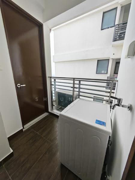 Condominium for Sale at Kings Bay @ Country Garden Danga Bay - Shaun Au - Balcony - PropertyGuru.com.my