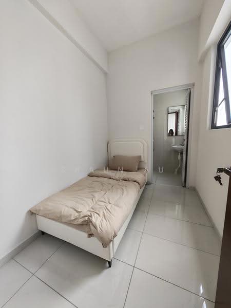 Condominium for Sale at Kings Bay @ Country Garden Danga Bay - Shaun Au - Bedroom - PropertyGuru.com.my