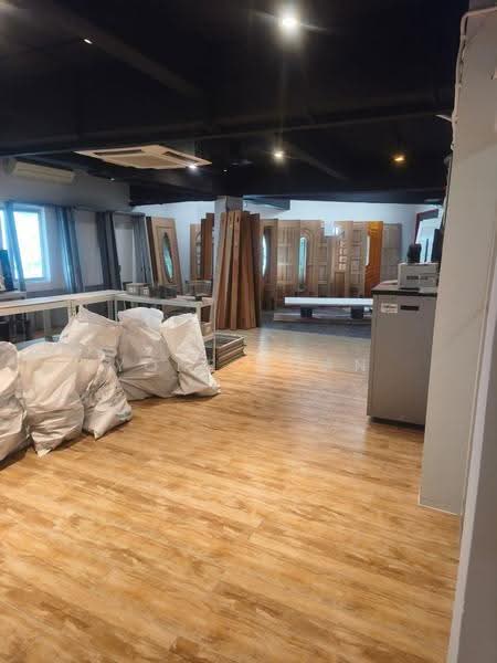 Kedai untuk Disewa di SS2 (Petaling Jaya) - Yoke Ngan Seng - Interior - PropertyGuru.com.my
