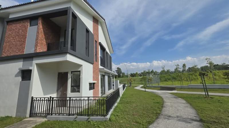 2-storey Terraced House for Sale in Elmina (Shah Alam) - Maple Kok - PropertyGuru.com.my