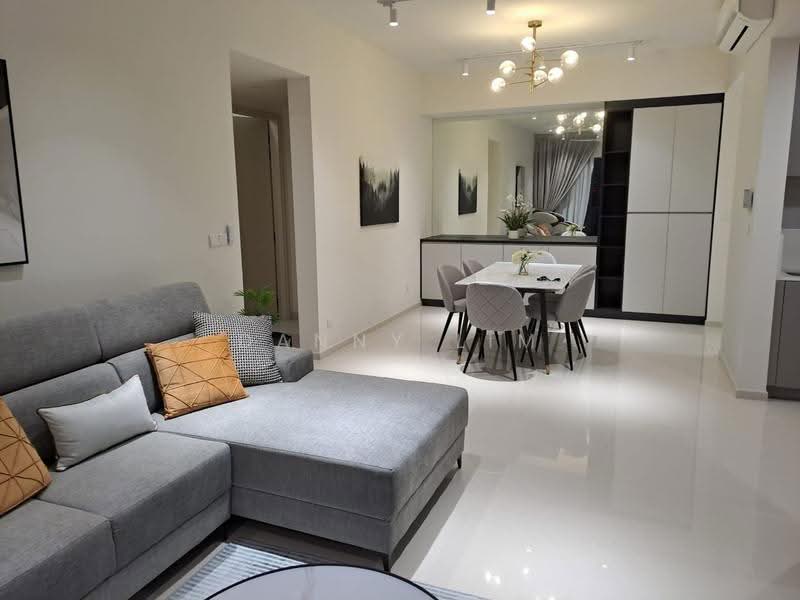 Kediaman Servis untuk Dijual di Residensi Solaris Parq - Danny Lim - Living Room - PropertyGuru.com.my