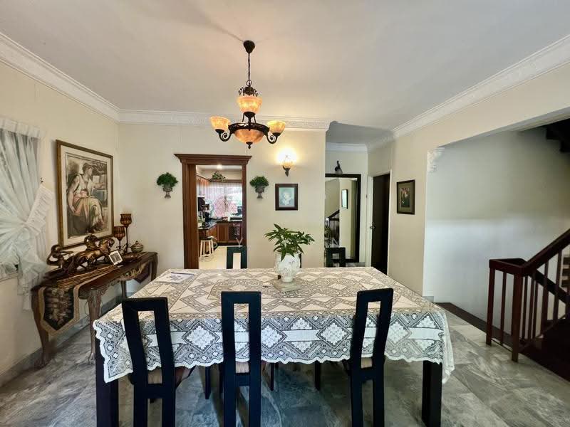Bungalow House for Sale in Seputeh (Kuala Lumpur) - SY Yen - Dining Room - PropertyGuru.com.my