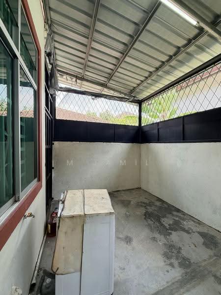 Semi-Detached House for Rent in Kampung Parit Raja (Muar) - M Jamil Ali - Exterior - PropertyGuru.com.my