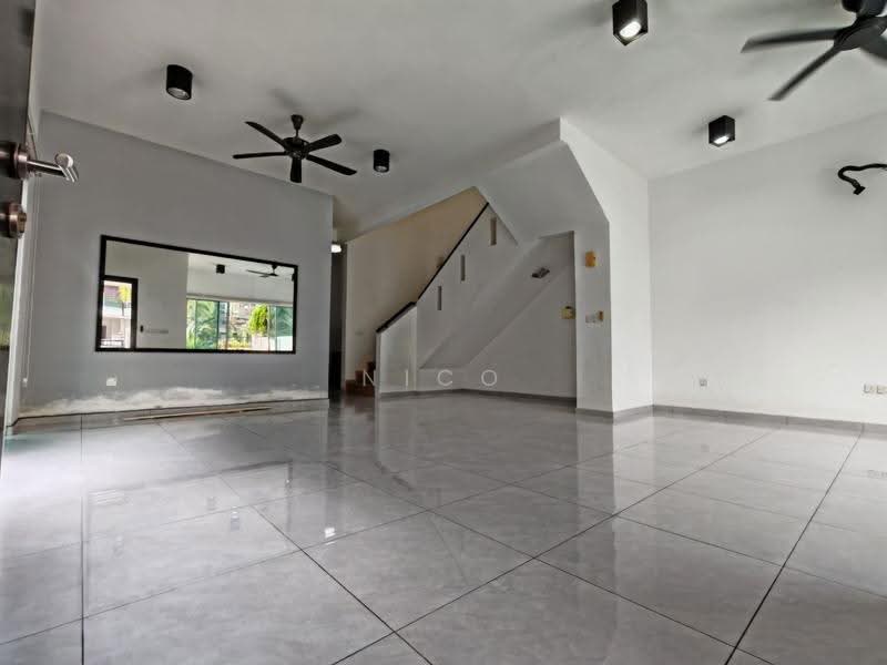 Cluster House for Sale in Horizon Hills (Iskandar Puteri (Nusajaya)) - Nico Chong - Living Room - PropertyGuru.com.my