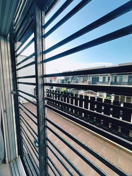 2-storey Terraced House for Sale in Taman Bestari Indah (Ulu Tiram) - Carson . - Exterior - PropertyGuru.com.my