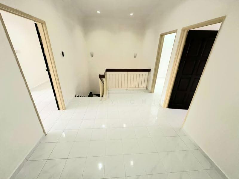 Rumah Teres 2-Tingkat untuk Dijual di Bandar Bukit Puchong (Puchong) - Wendy Chin - Corridor - PropertyGuru.com.my