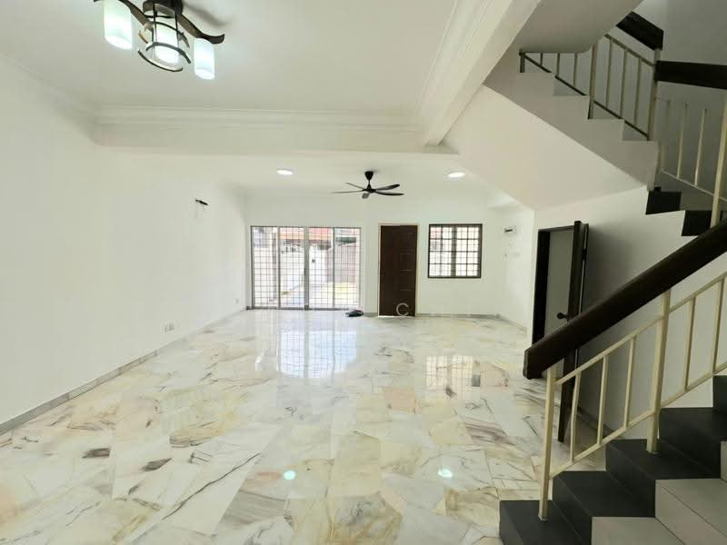Rumah Teres 2-Tingkat untuk Dijual di Bandar Bukit Puchong (Puchong) - Wendy Chin - Living Room - PropertyGuru.com.my