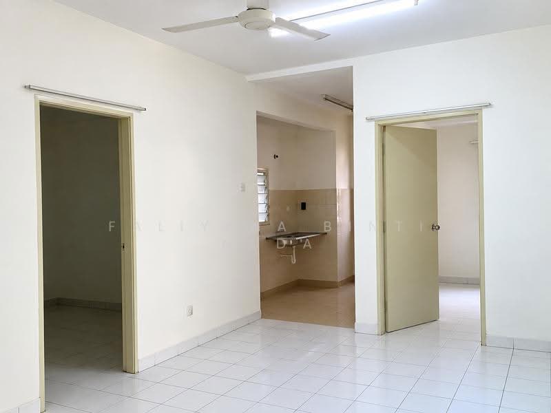 Apartment for Sale at Pangsapuri Permai - Faliyana binti Muda - Interior - PropertyGuru.com.my