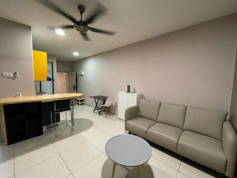 Kediaman Servis untuk Disewa di Liberty @ Arc - Chun Wei - Living Room - PropertyGuru.com.my