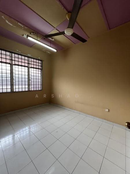 Rumah Teres 1-Tingkat untuk Dijual di Taman Perling (Perling) - Arshad . - Interior - PropertyGuru.com.my