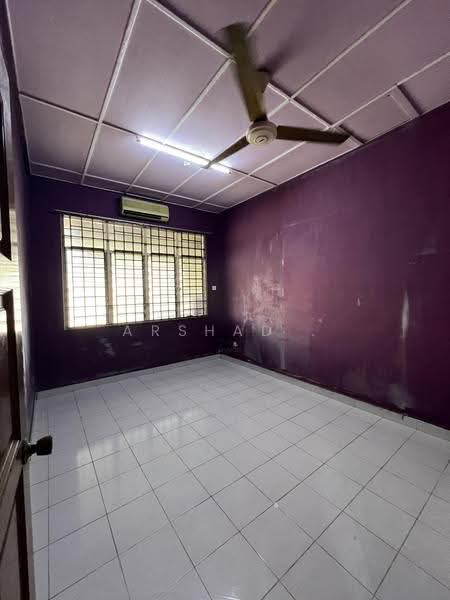 Rumah Teres 1-Tingkat untuk Dijual di Taman Perling (Perling) - Arshad . - Interior - PropertyGuru.com.my
