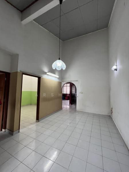 Rumah Teres 1-Tingkat untuk Dijual di Taman Perling (Perling) - Arshad . - Interior - PropertyGuru.com.my