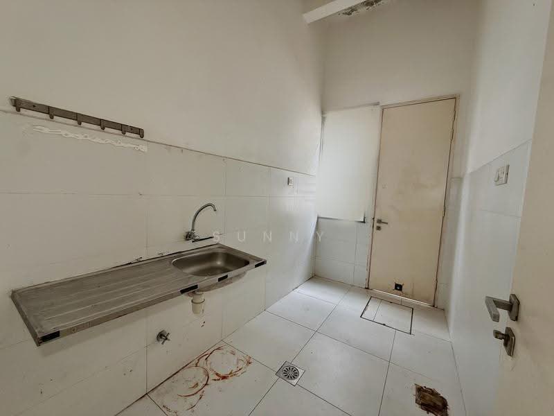 2.5-storey Terraced House for Sale in Cheras (Selangor) - Sunny Chien - Kitchen - PropertyGuru.com.my