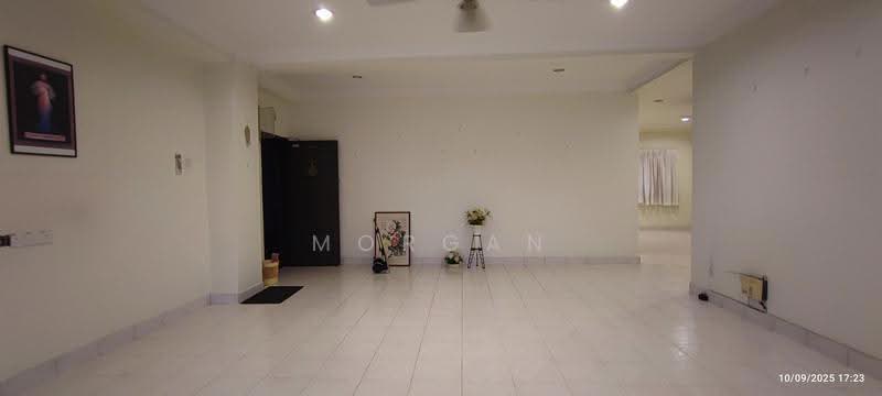Condominium for Sale at Evergreen Park Scot Pine - Morgan Koh - Living Room - PropertyGuru.com.my
