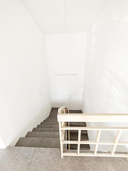 Semi-Detached House for Sale in Bandar Putra Permai (Seri Kembangan) - Sky Lim - Interior - PropertyGuru.com.my