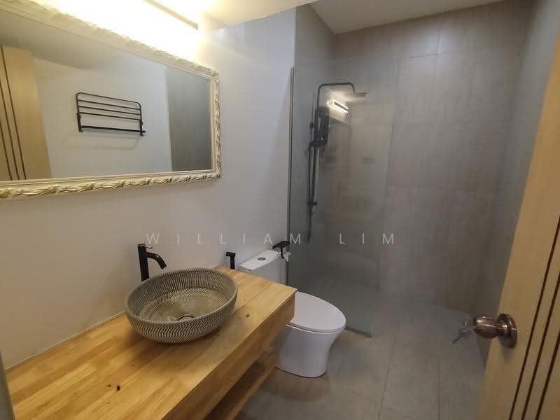 Semi-Detached House for Sale in Taman United (Jalan Klang Lama (Old Klang Road)) - William Lim - Bathroom - PropertyGuru.com.my
