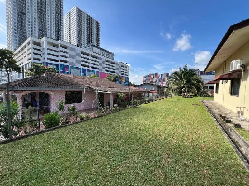Bungalow House untuk Dijual di Larkin (Johor Bahru) - Arshad . - Exterior - PropertyGuru.com.my