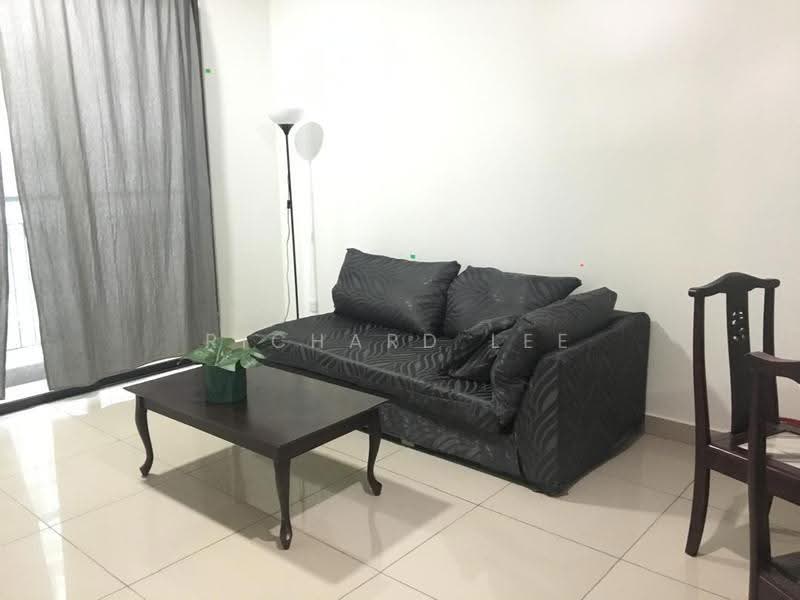Kondominium untuk Disewa di The Henge - Richard Lee - Living Room - PropertyGuru.com.my
