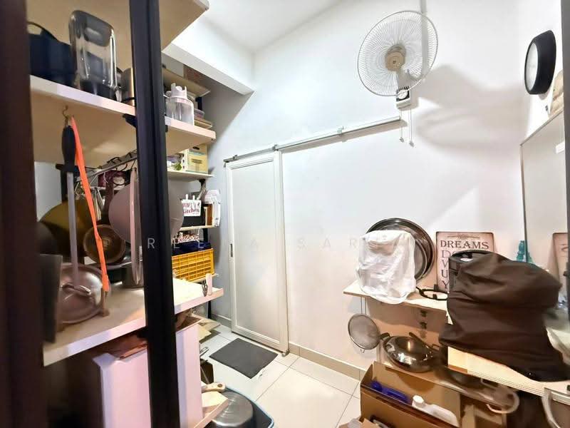 2-storey Terraced House for Sale in Bukit Jelutong (Shah Alam) - Reena Sarif - PropertyGuru.com.my